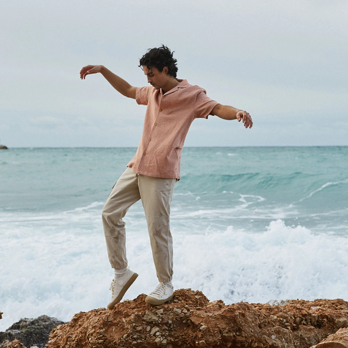 ETCHE L/TWK H2H ECRU/GUM Pataugas ETCHE L/TWK H2H ECRU/GUM -Chaussures Soldes etche l t h2f ecru